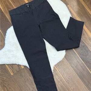 Woman's Stretchy Black with tiny checkered print Slim Fit Pants